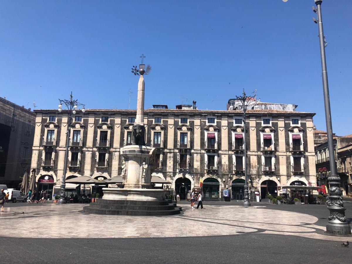 La Finestra Sul Duomo Apartament Katania Zewnętrze zdjęcie